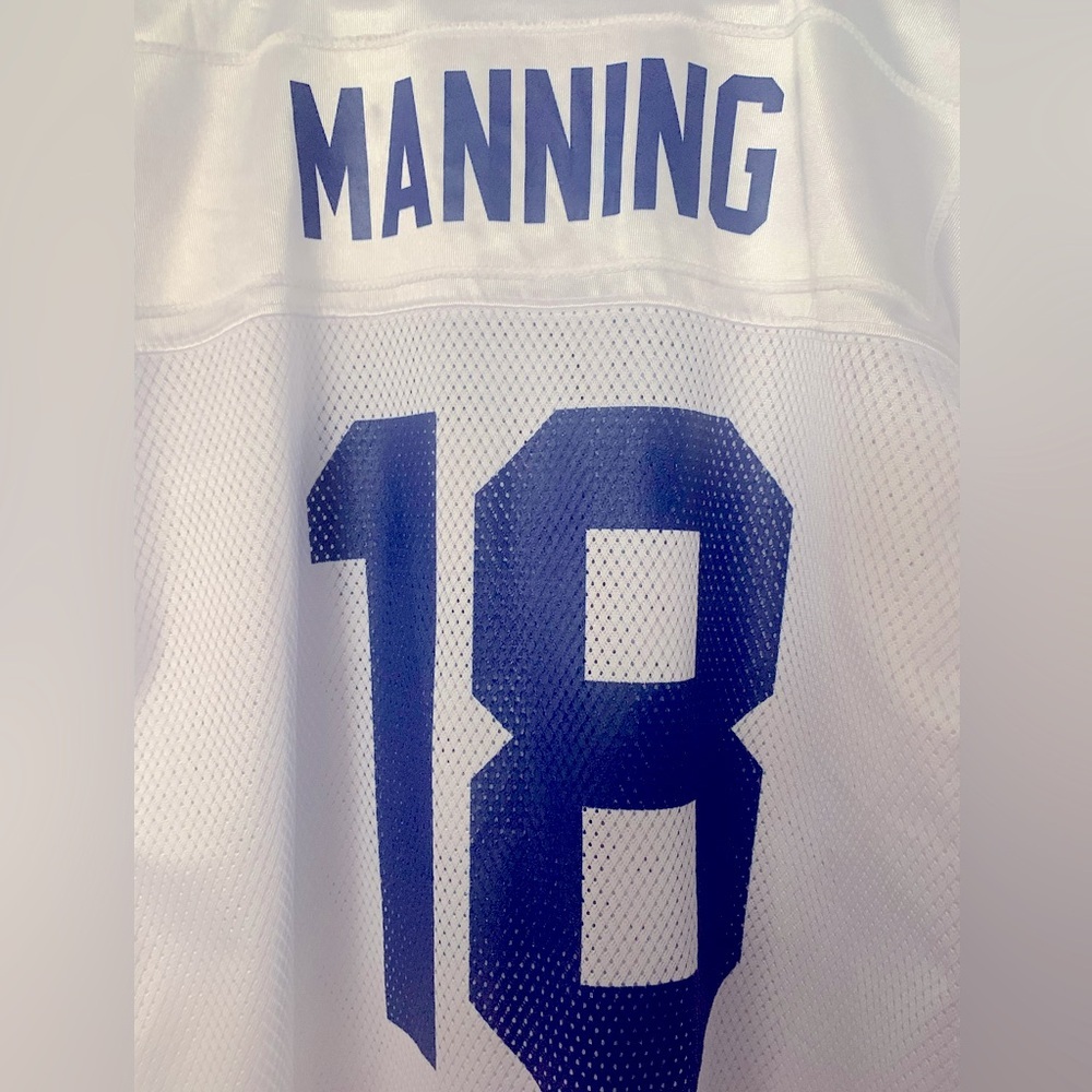 Reebok NFL Colts #18 Peyton Manning Jersey Size Large Quarterback